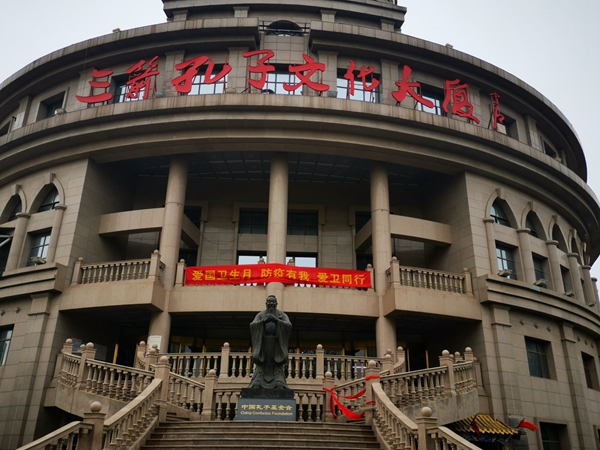 “防疫有我，爱卫同行”?beat365英国官网网站启动爱国卫生月活动