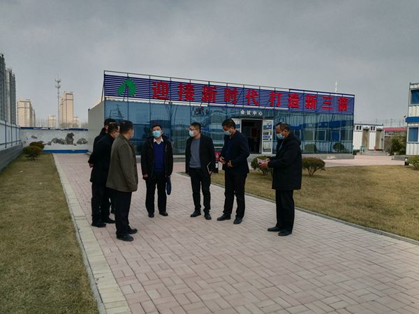 济南建工集团领导到beat365英国官网网站路家洼、裴家村城中村改造村民安置用房项目检查疫情防控工作