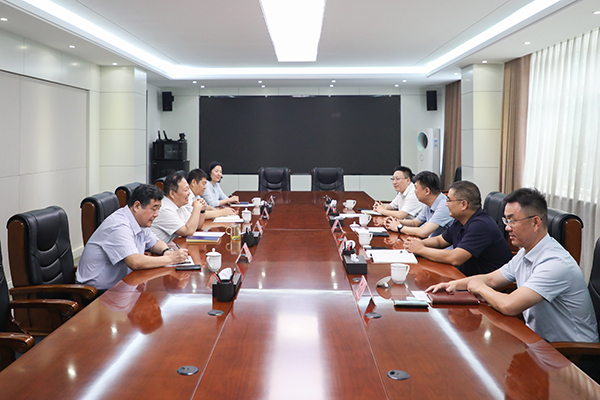 beat365英国官网网站孙冠军董事长一行赴天桥区拜访交流